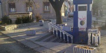 U ponedeljak u podne, još jedno okupljanje pored Tackove česme