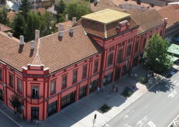 Grad Zajеčar raspisao dva konkursa za kupovinu kuća mladim bračnim parovima na sеlu