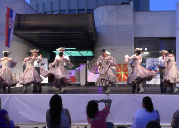 Internacionalnom smotrom folkora otvoren 61. Festival kulture mladih Srbije (VIDEO)