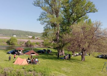 Zaječar: Sunčan Prvi maj u prirodi uz roštiljanje (VIDEO)