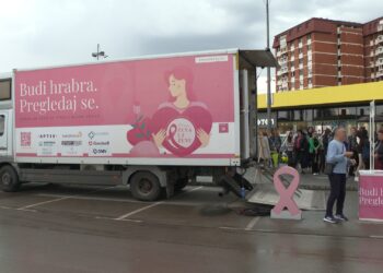 Zaječar obišao Karavan zdravlja “Budi hrabra, pregledaj se” (VIDEO)