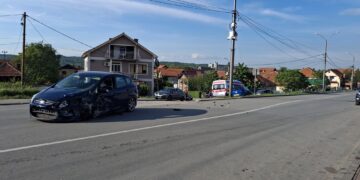 Sudar dva vozila: Jedna osoba povređena