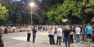 Zaječarci u blokadi i opozicija u razgovoru sa građanima