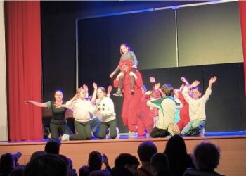 “Dečiji centar” Zaječar nastupio sa predstavom “Pokloni udah” na festivalu Mater Terra