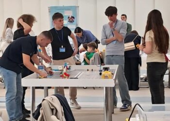 Robo klub Mejkers lab Gimnazije najbolji u Srbiji