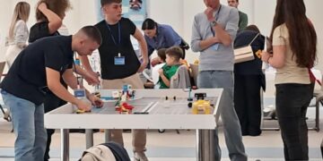 Robo klub Mejkers lab Gimnazije najbolji u Srbiji