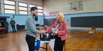 Nagrada iz Fonda majora Colovića maturantu Gimnazije Marku Miloviću