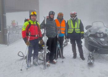Policija i GSS u zajedničkoj akciji: Skijaši bezbedno evakuisani sa Stare planine