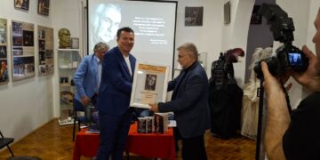 Premijera predstave zaječarskog teatra „Kako smo sahranili Šekspira” 17. aprila