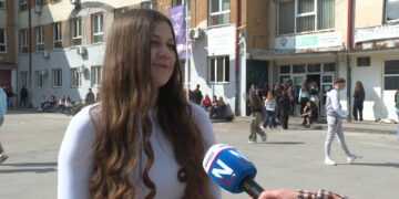 Teodora Ignjatović: Rad o zdravstvenim merama kneza Miloša na takmičenju na Baliju (VIDEO)