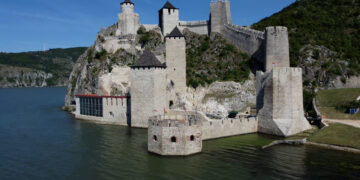 Golubačku tvrđavu u prvoj polovini godine posetilo 80.000 turista (VIDEO)