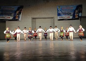 Zaječarskim “KORENIMA” prva nagrada na Međunarodnom festivalu folklora u Izmiru