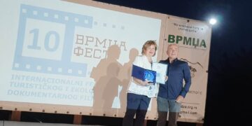 Suzani Stamenković, novinarki ZA MEDIA produkcije uručena Nagrada “Petar Lalović”