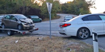 Sudar dva automobila kod Metovnice