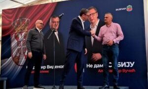 Gradonačelnik Videnović: Republički izbori nemaju veze sa lokalnom vlašću, ne razmišljam o ostavci. Šta kažu Zaječarci? (VIDEO)